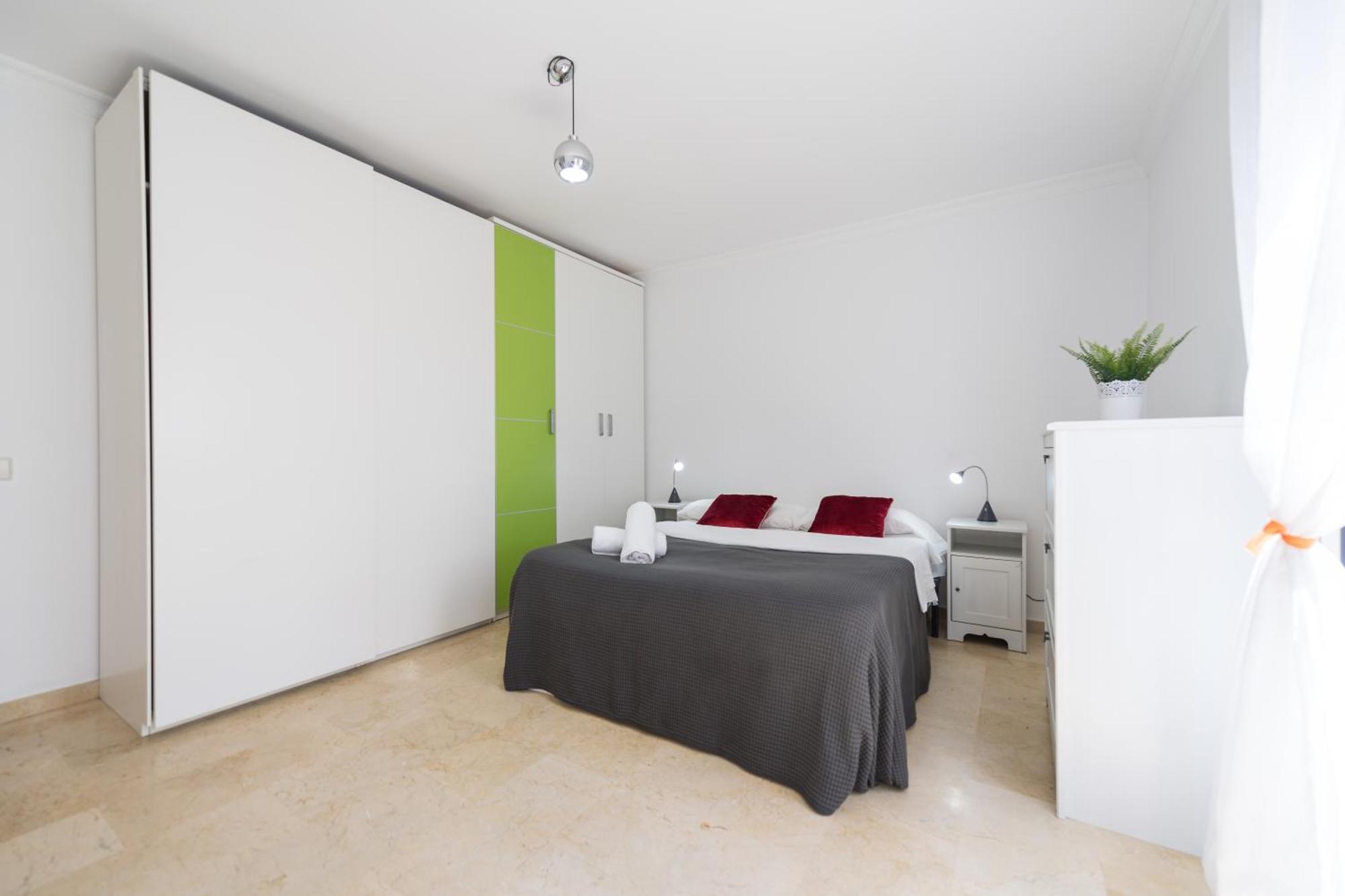 Sg Carlos Family House Apartment